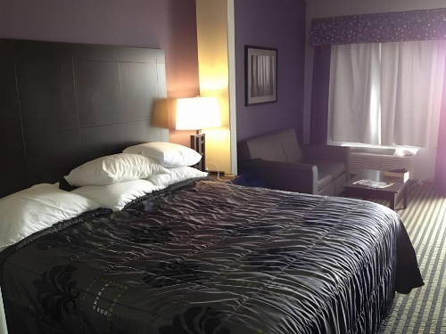 Super 8 by Wyndham Carthage TX image 19